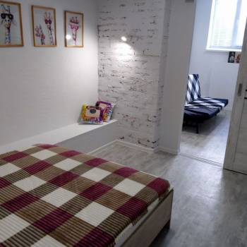 Сдается 2-х комнатная квартира, 80 м²