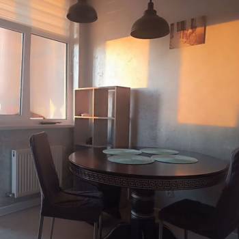 Сдается 2-х комнатная квартира, 65 м²