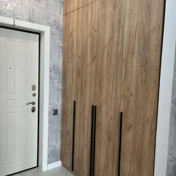 Продается 1-комнатная квартира, 37 м²
