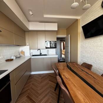Продается 2-х комнатная квартира, 59,6 м²
