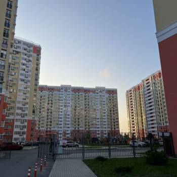 Сдается 1-комнатная квартира, 43 м²