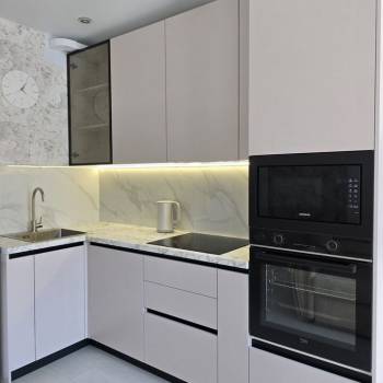 Сдается 1-комнатная квартира, 46 м²