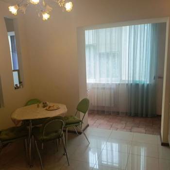Продается 1-комнатная квартира, 43 м²