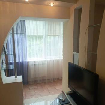 Продается 1-комнатная квартира, 43 м²