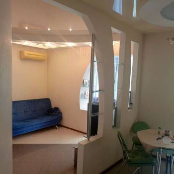 Продается 1-комнатная квартира, 43 м²