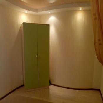 Продается 1-комнатная квартира, 43 м²