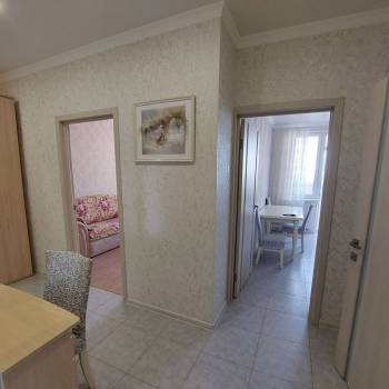 Сдается 1-комнатная квартира, 42 м²