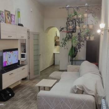 Продается Многокомнатная квартира, 100 м²