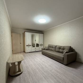 Сдается Многокомнатная квартира, 80,3 м²