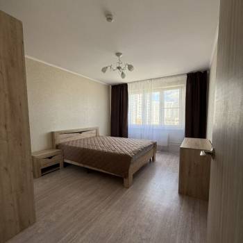 Сдается Многокомнатная квартира, 80,3 м²
