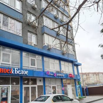 Сдается 1-комнатная квартира, 56,6 м²