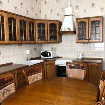 Продается Дом, 285 м²