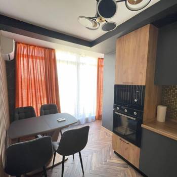 Сдается 2-х комнатная квартира, 60 м²