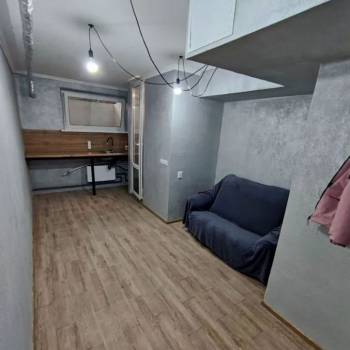 Продается 1-комнатная квартира, 17 м²