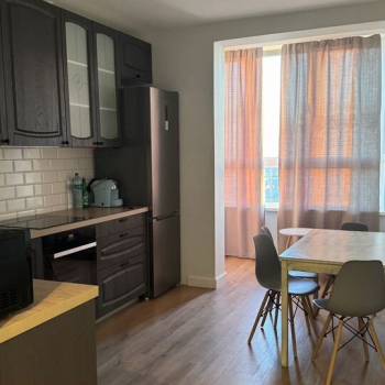 Сдается 1-комнатная квартира, 38 м²