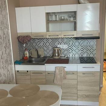 Продается 1-комнатная квартира, 28 м²