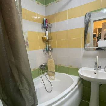 Продается 1-комнатная квартира, 28 м²