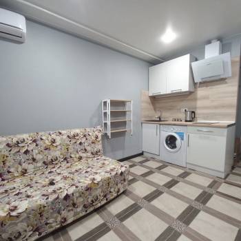 Продается 1-комнатная квартира, 17,8 м²