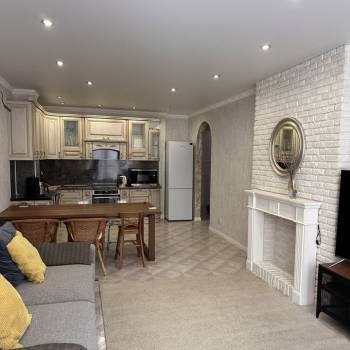 Сдается Многокомнатная квартира, 110 м²