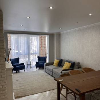Сдается Многокомнатная квартира, 110 м²