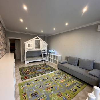 Сдается Многокомнатная квартира, 110 м²