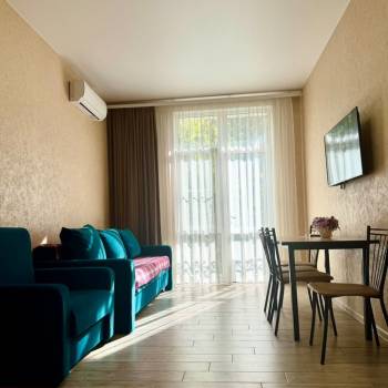 Сдается 1-комнатная квартира, 55 м²