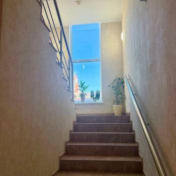 Сдается 1-комнатная квартира, 55 м²