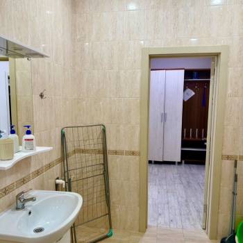 Сдается 1-комнатная квартира, 55 м²