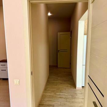 Сдается 1-комнатная квартира, 55 м²