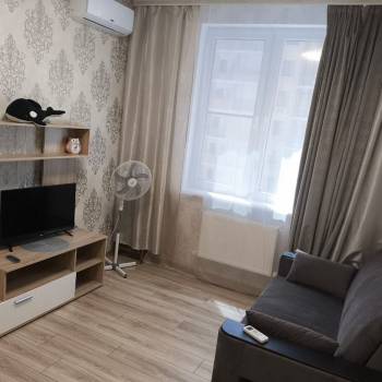 Сдается 1-комнатная квартира, 36 м²