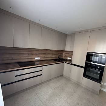 Сдается 2-х комнатная квартира, 67 м²