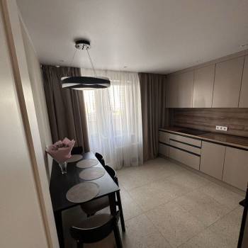 Сдается 2-х комнатная квартира, 67 м²
