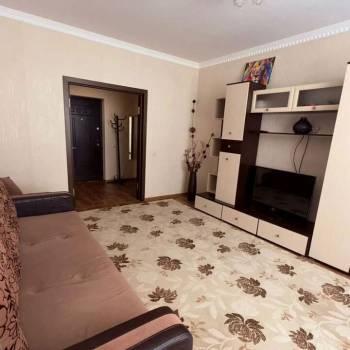 Сдается 1-комнатная квартира, 44,4 м²