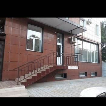 Продается Нежилое помещение, 110 м²