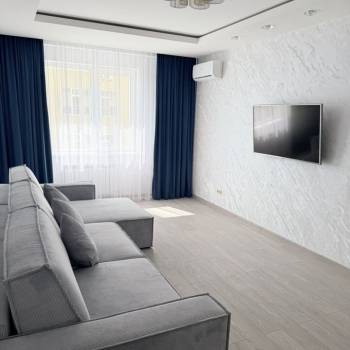 Сдается 2-х комнатная квартира, 70 м²
