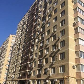 Сдается 1-комнатная квартира, 38 м²