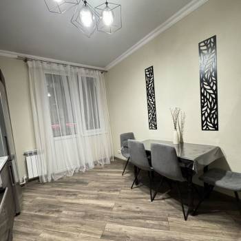 Сдается 1-комнатная квартира, 41 м²