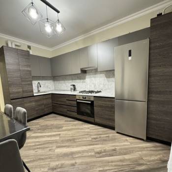 Сдается 1-комнатная квартира, 41 м²