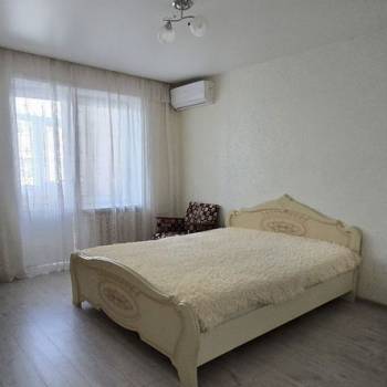 Сдается 2-х комнатная квартира, 63 м²