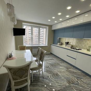 Сдается 2-х комнатная квартира, 68 м²