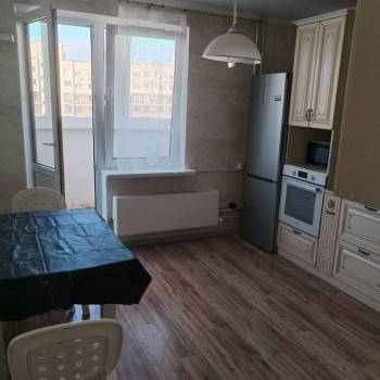 Сдается 2-х комнатная квартира, 58 м²