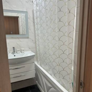 Сдается 2-х комнатная квартира, 65 м²
