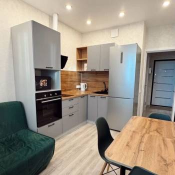Сдается 1-комнатная квартира, 42 м²