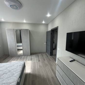 Сдается 1-комнатная квартира, 46 м²