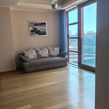 Продается 2-х комнатная квартира, 67 м²