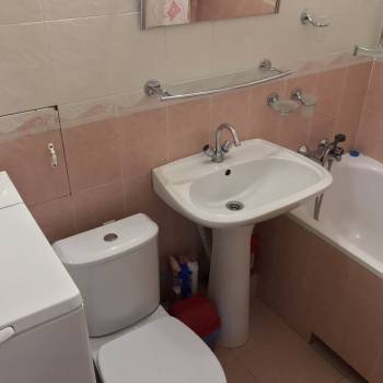 Сдается Многокомнатная квартира, 56 м²