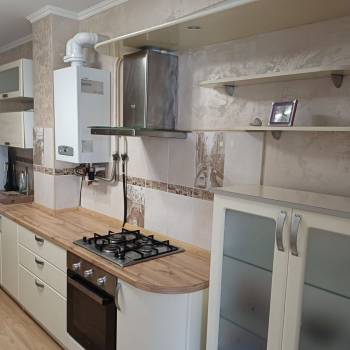 Сдается 1-комнатная квартира, 46 м²