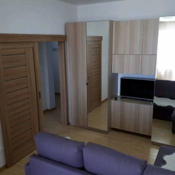 Сдается 1-комнатная квартира, 40 м²