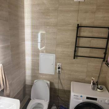 Продается 1-комнатная квартира, 38 м²