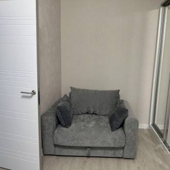 Продается 1-комнатная квартира, 35 м²